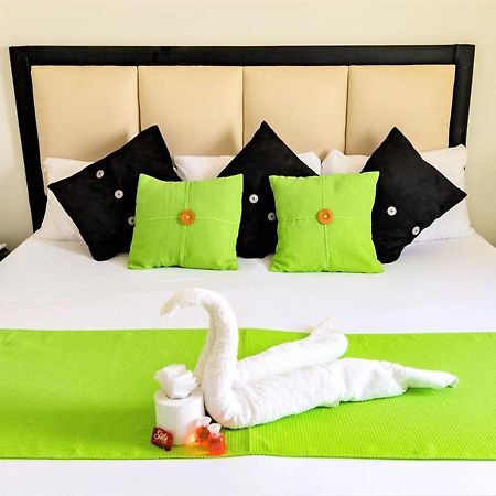 Hotel Arboleda Йопал Екстериор снимка