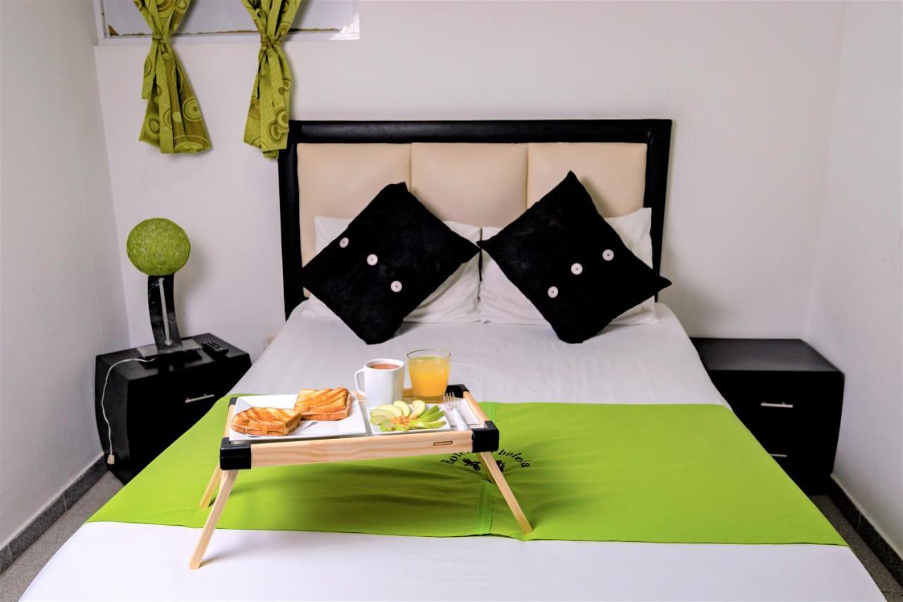 Hotel Arboleda Йопал Екстериор снимка