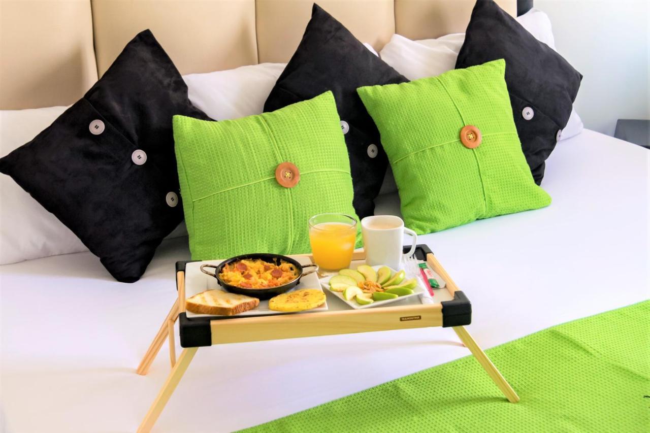 Hotel Arboleda Йопал Екстериор снимка